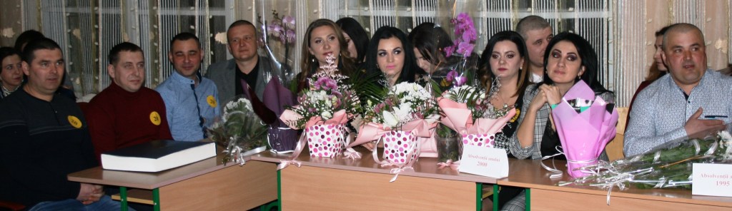 VIAȚA ȘCOLII AMINTIRILE NASC&nbsp;AMINTIRI…