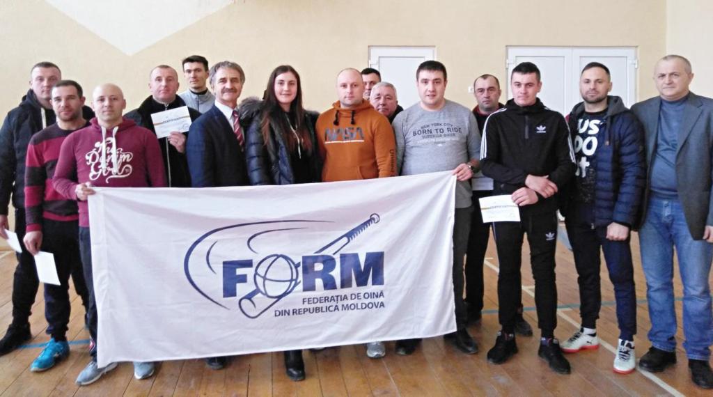 Oina – sportul național al românilor,  ajuns și în Ținutul&nbsp;Herța