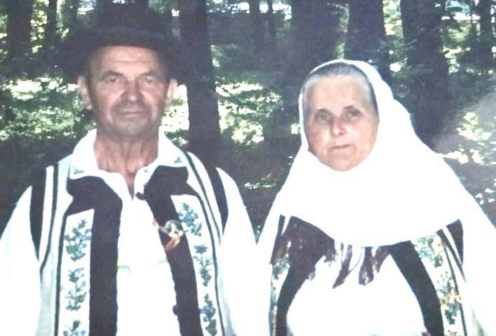 MĂRGELELE DE PE CĂMĂȘILE NOASTRE DE PÂNZĂ ASPRĂ SUNT LACRIMILE&nbsp;BUCOVINEI