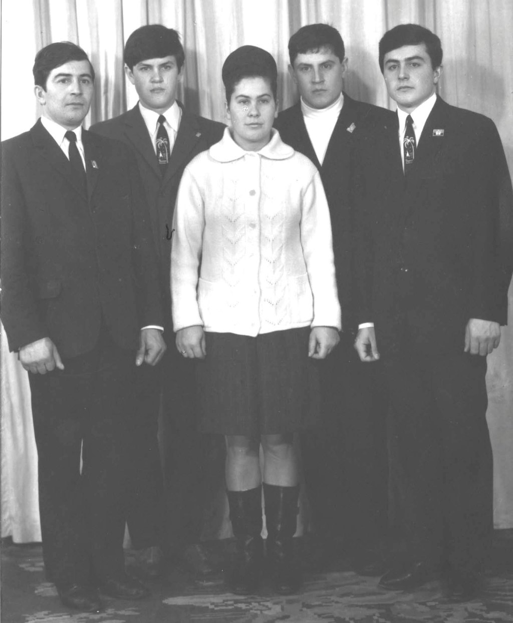 Prin  vâltoarea  anilor…