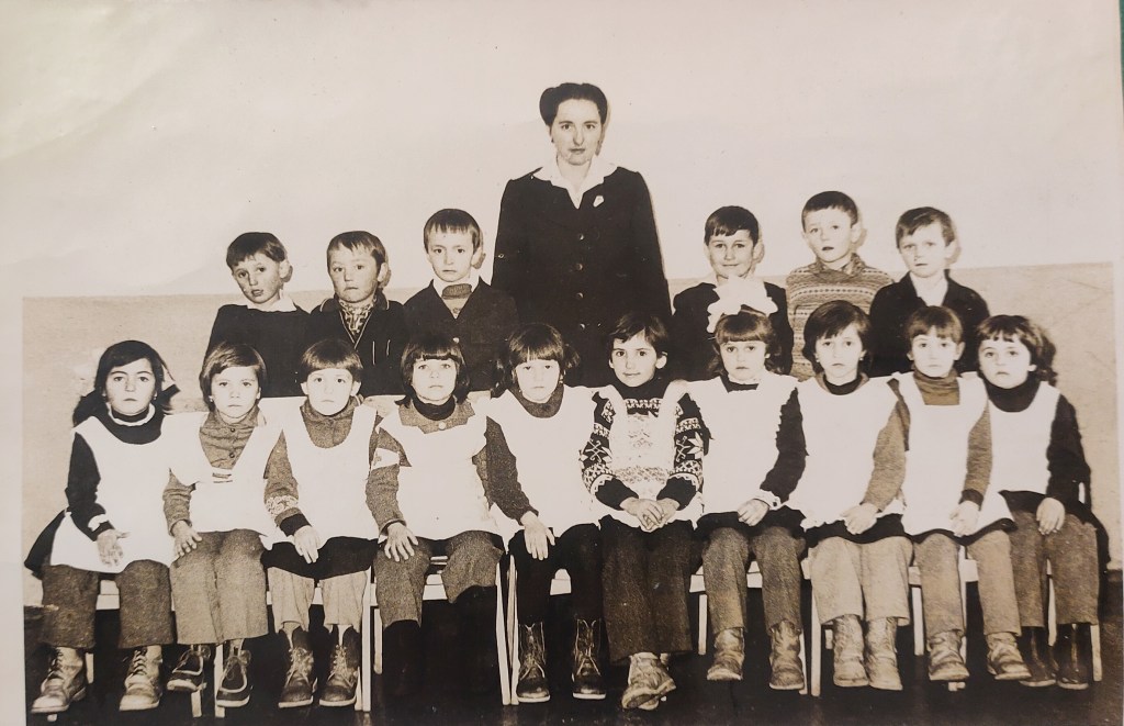 O viață consacrată instruirii și educării copiilor 