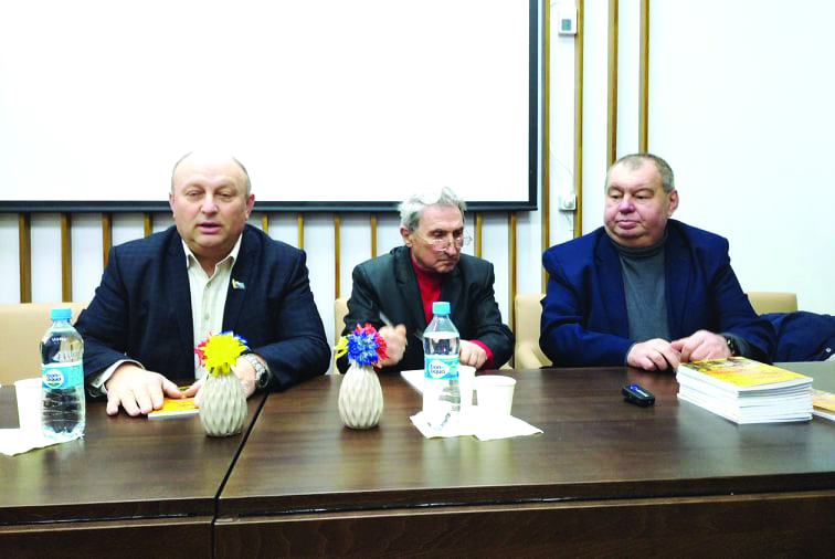 CA ÎNTR-O CÂNTARE A LIMBII&nbsp;ROMÂNE…