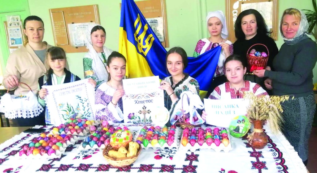  Pregătiri pascale la Liceul din Mihoreni 