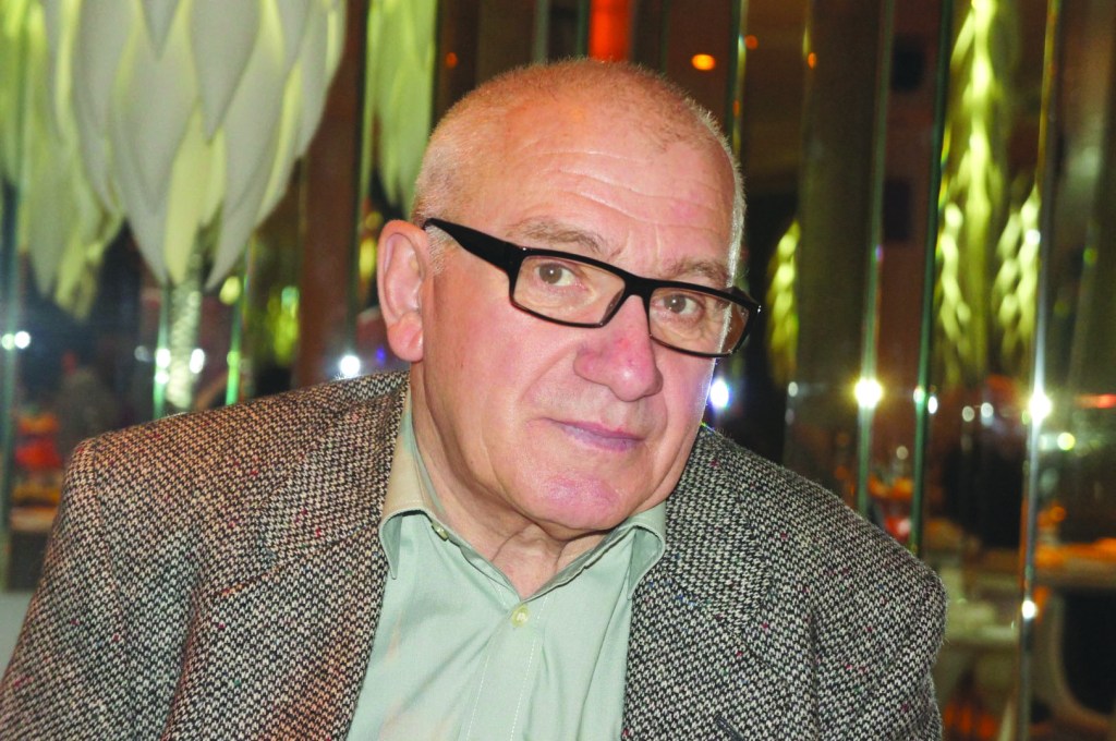 S-A  OFILIT  UN  CRIN  ÎNGÂNDURAT…