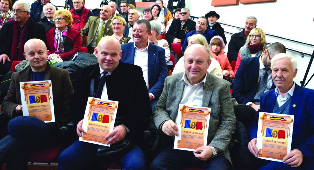 LA  DOROHOI,  CHEMAȚI  DE HORA&nbsp;FRĂȚIEI