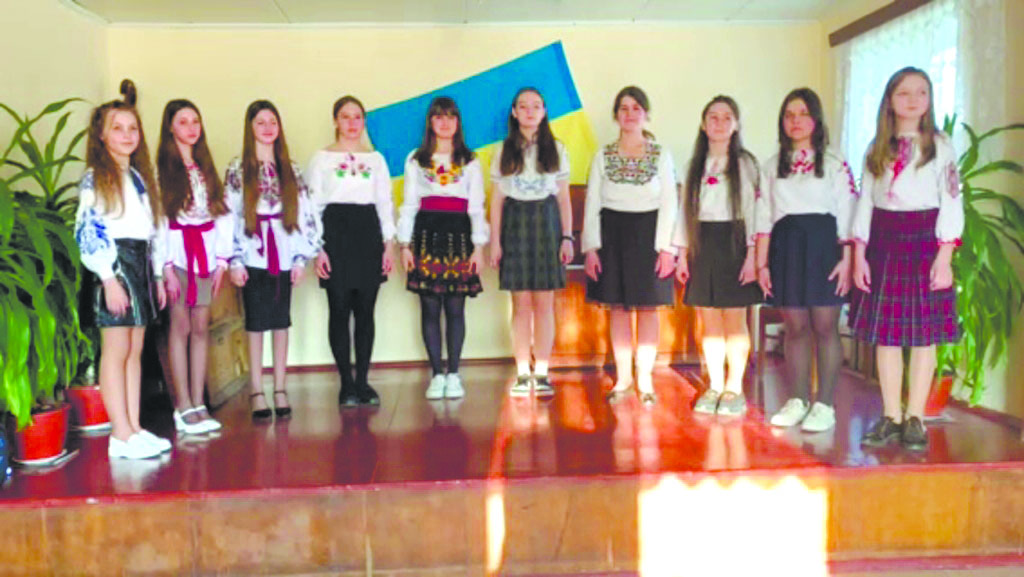 Ansamblul „Privighetoarea” de la Școala de Muzică din Costiceni a obţinut  locul II la Concursul&nbsp;„Dyvo”