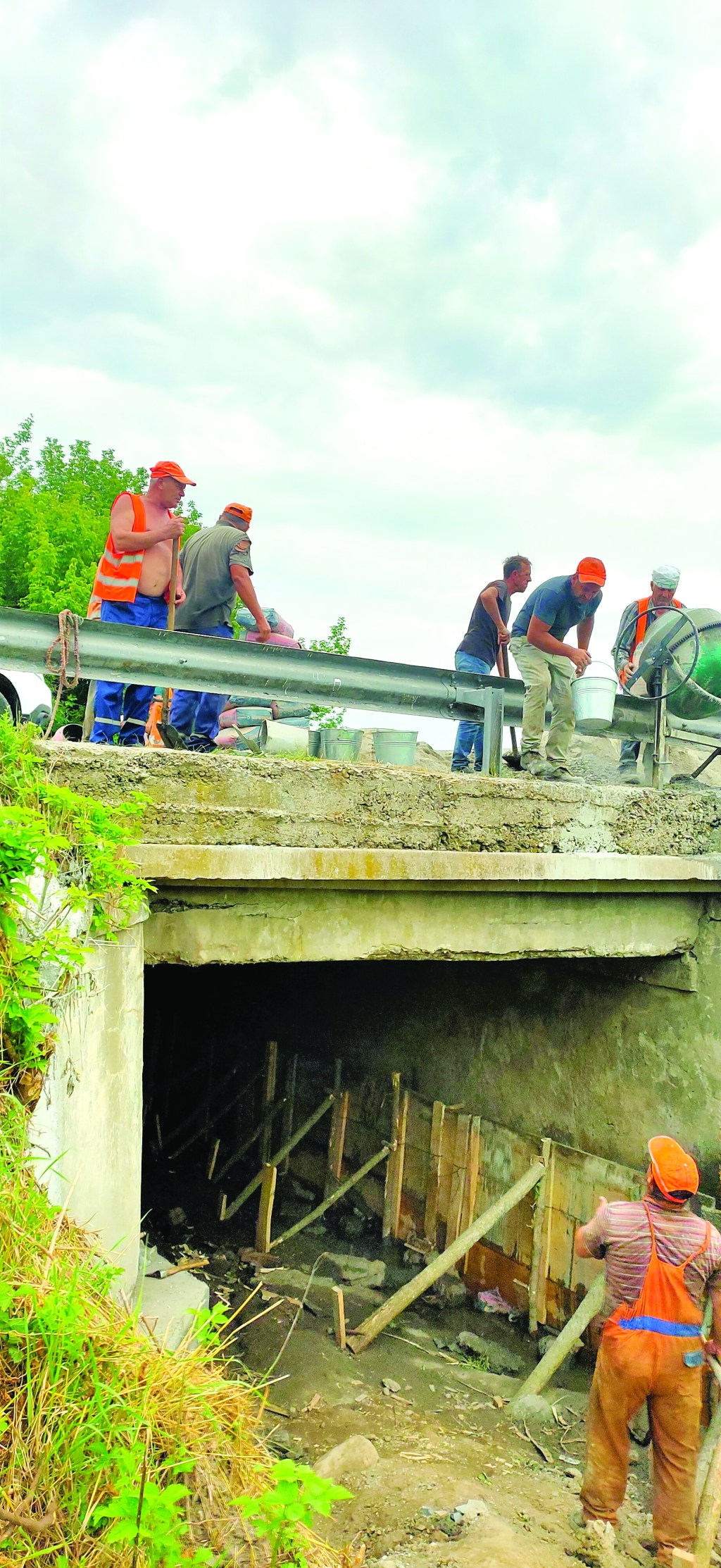 Două  poduri din cadrul șoselei Cernăuți-Herța vor avea o nouă&nbsp;viață
