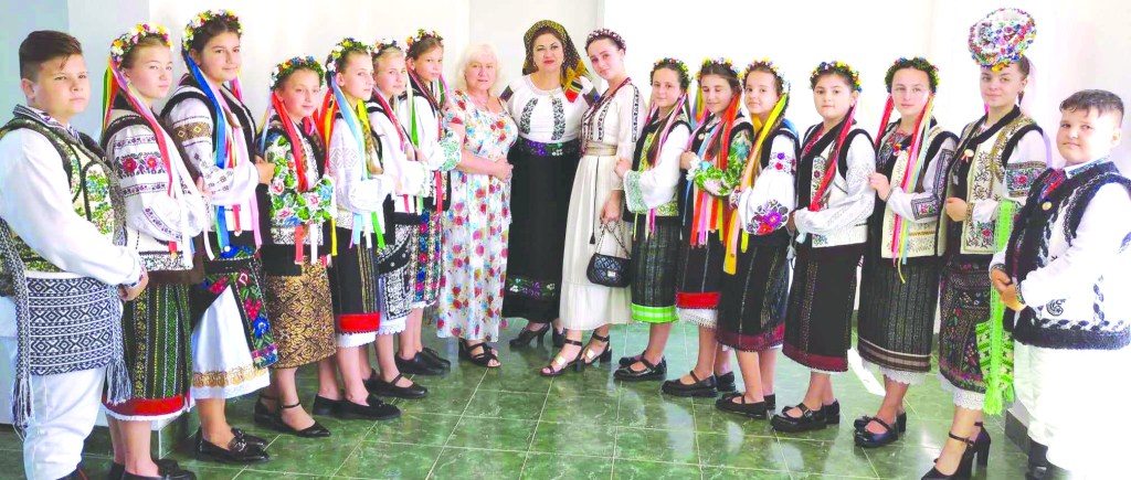 DE  SĂRBĂTOAREA  NAȘTERII  SFINTEI  MARII,  S-AU  ÎNFRĂȚIT  DOUĂ  COMUNE  DIN INIMA&nbsp;BUCOVINEI