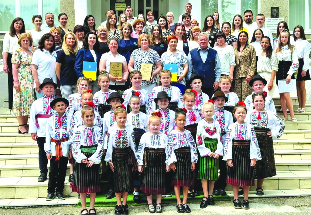 DIN  SUCEAVA  LA  BOIAN – TOȚI  CU  DRAGOSTE DE&nbsp;NEAM!