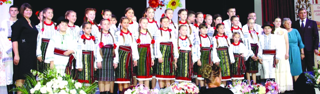 LA FILARMONICA DIN CERNĂUȚI ȘI ÎNGERII AU CÂNTAT&nbsp;ROMÂNEȘTE