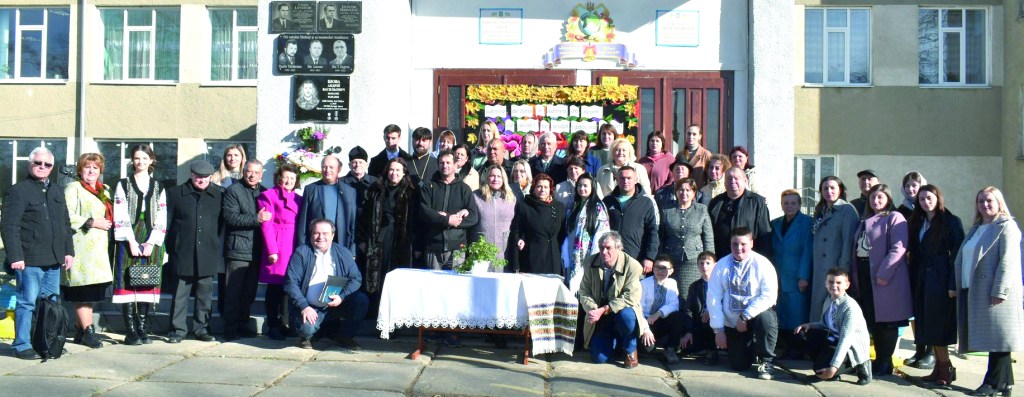 Fiii satului au revenit acasă, la Sinăuțiide&nbsp;Jos…