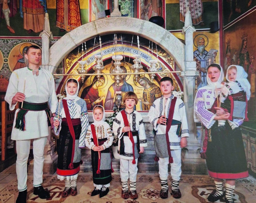 O FAMILIE-MODEL DIN CRASNA LUI ALEXANDRU&nbsp;ILSCHI